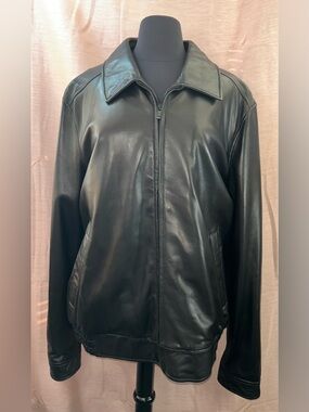 Pelle Studio Black Leather Bomber Jacket XL Minimalist Zip Y2K Classic MSRP $475